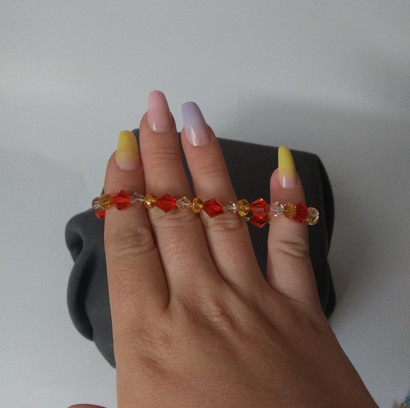 Swarovski Handmade Red Crystal Bracelet - Picture 6 of 6